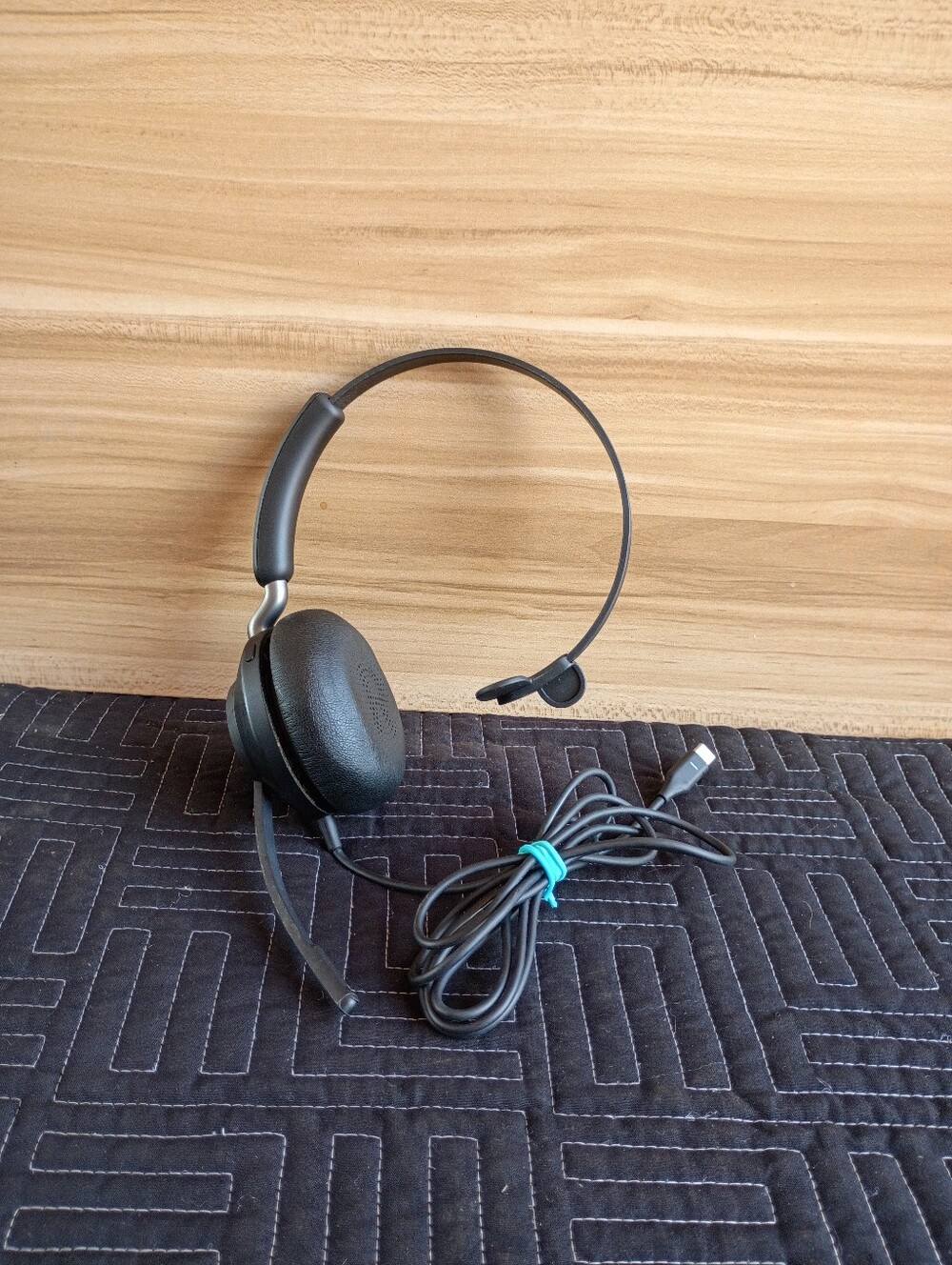 Jabra Evolve2 40 UC Single-Ear USB Headset